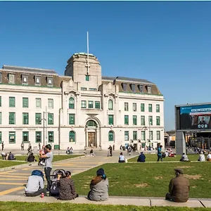 https://equitable-hotel.cambridgehotelsuk.com